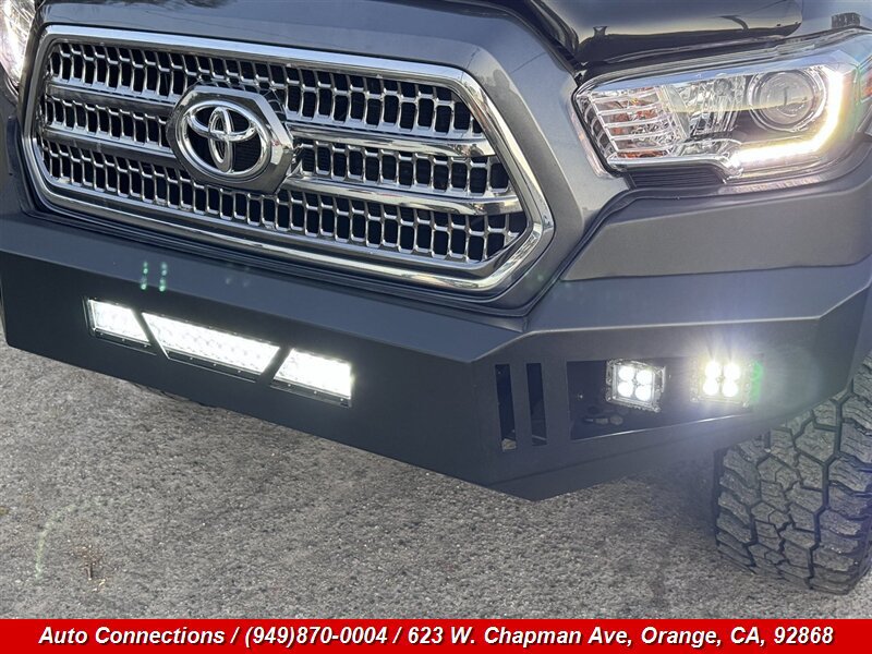 Used 2017 Toyota Tacoma TRD Off-Road w/ Tow Package (A/T) AWD/4WD image 26