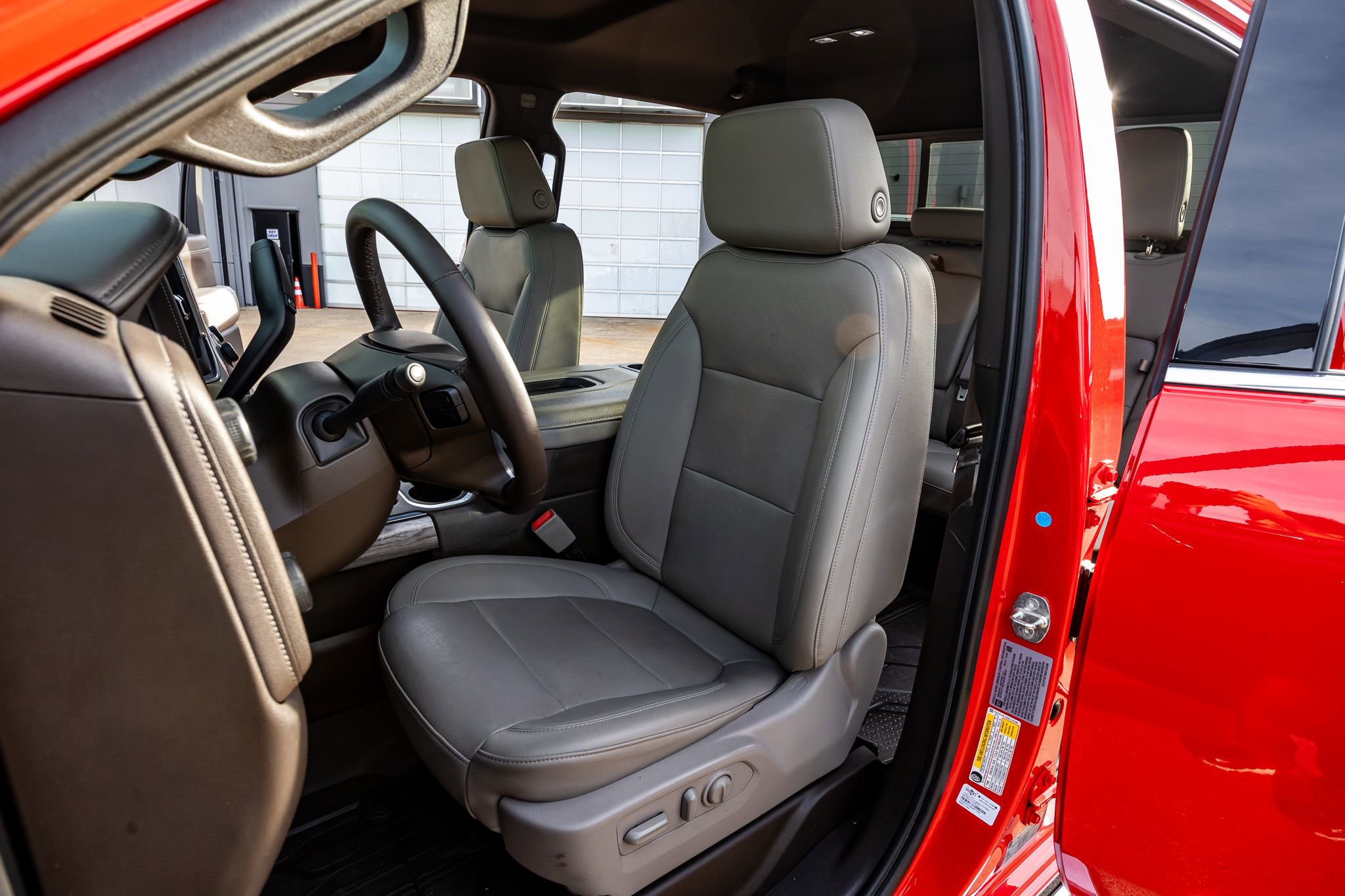 Used 2022 Chevrolet Silverado 3500 LTZ w/ LTZ Convenience Package image 30