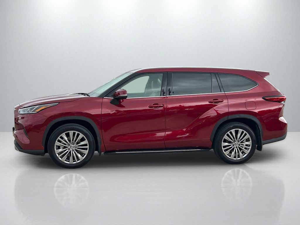 Used 2023 Toyota Highlander Platinum image 8