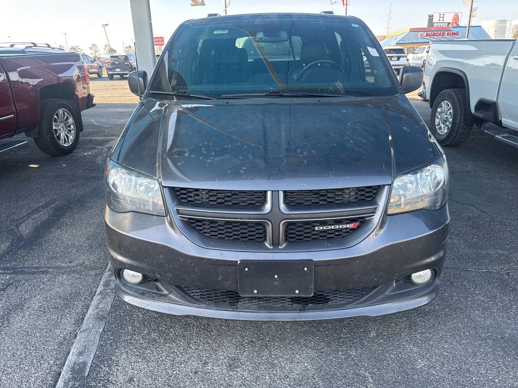 Used 2019 Dodge Grand Caravan GT image 2
