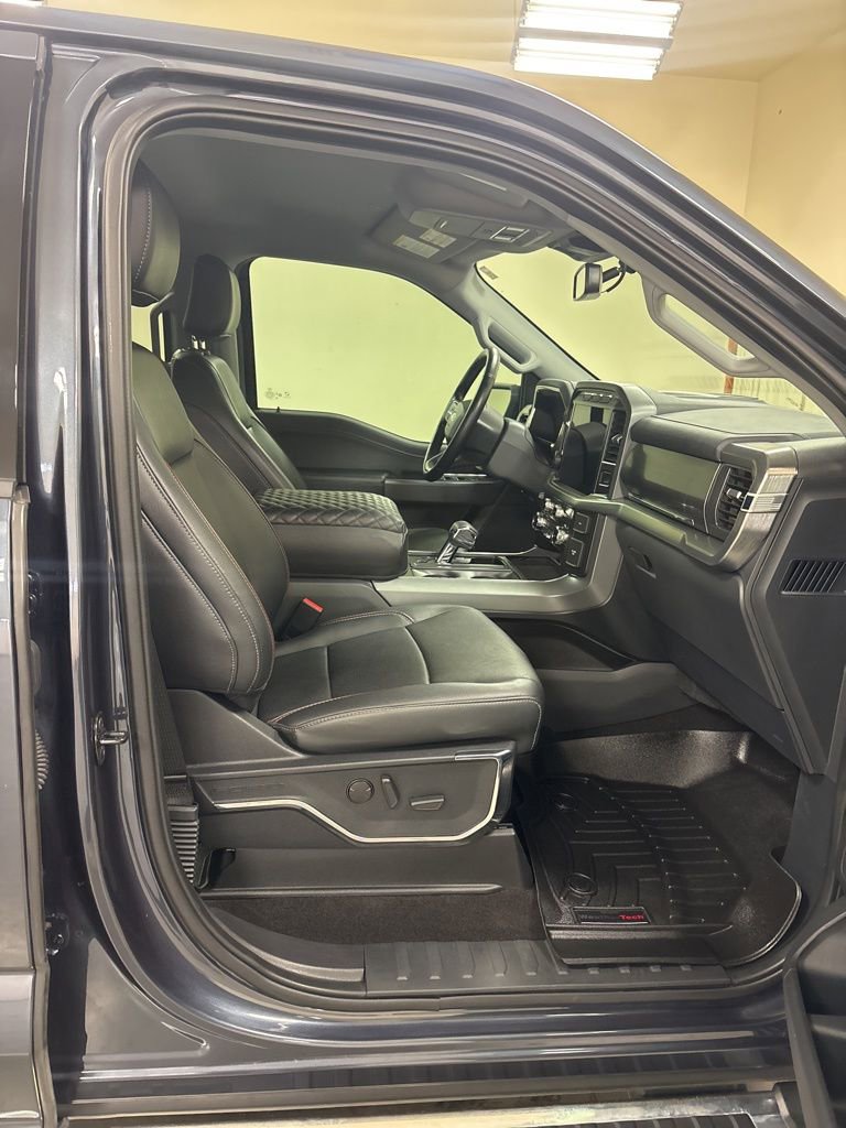 Used 2022 Ford F150 Lariat w/ Max Trailer Tow Package image 27