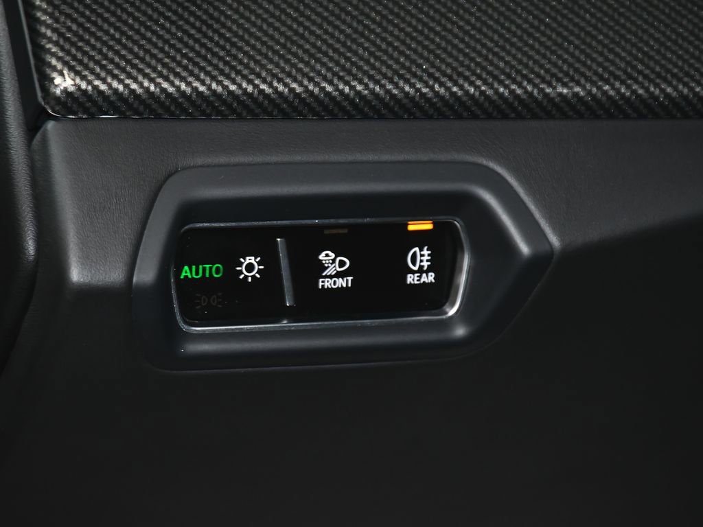 Used 2020 Lamborghini Urus image 22