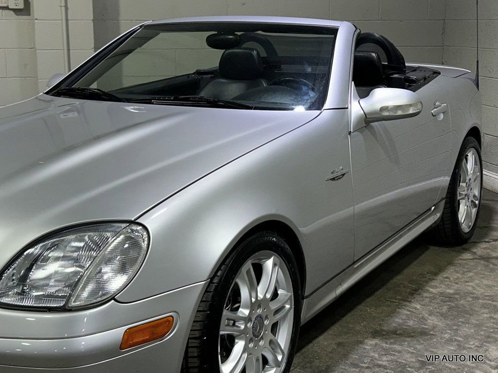 Used 2004 Mercedes-Benz SLK 230 image 12