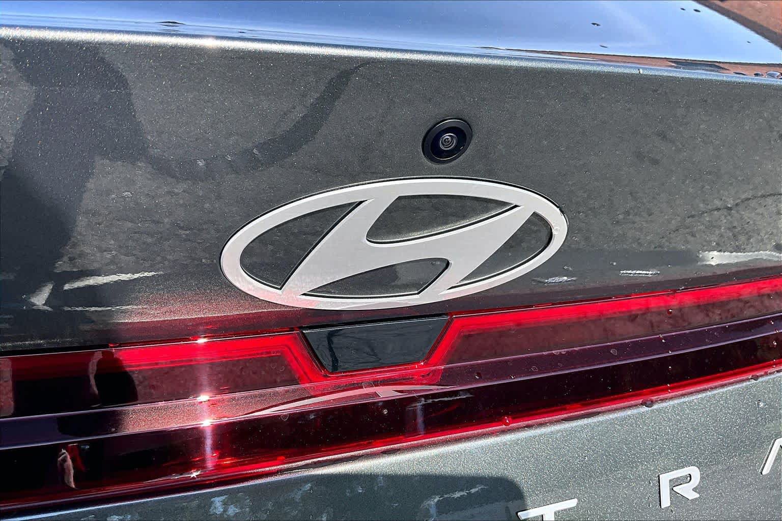 New 2026 Hyundai Elantra SE FWD image 8