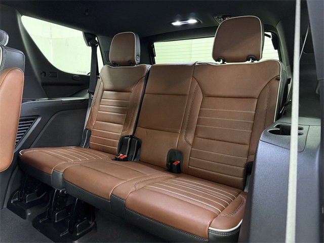 Used 2024 GMC Yukon Denali Ultimate image 17
