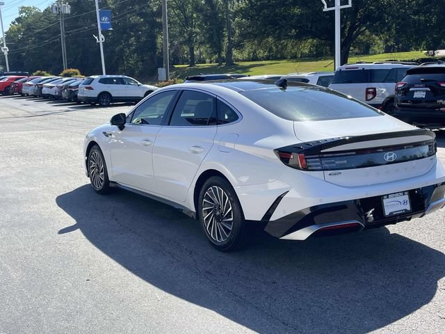 Certified 2026 Hyundai Sonata Limited FWD image 4