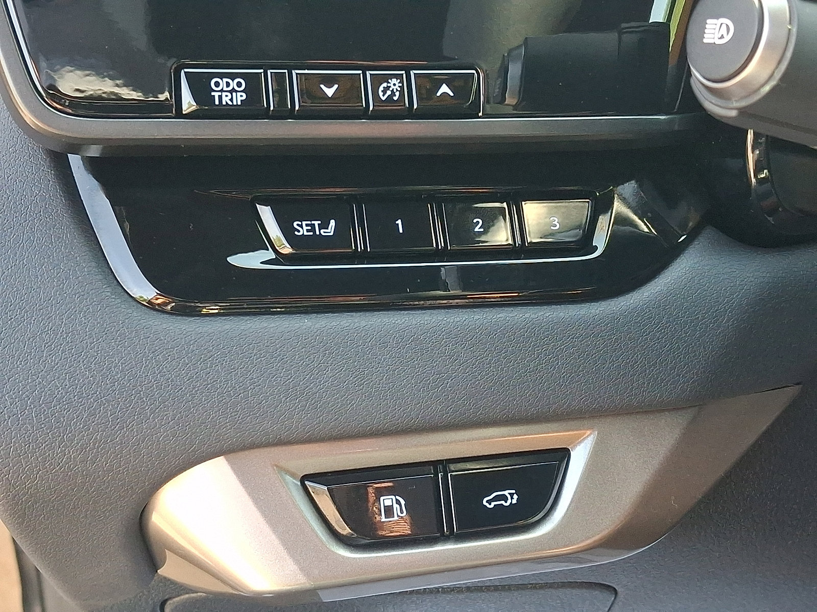 Certified 2023 Lexus RX 350 Premium w/ Accessory Package AWD/4WD image 25