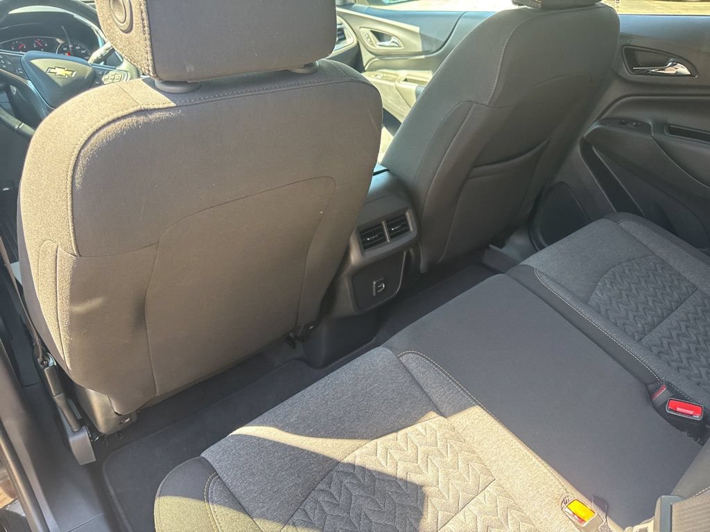 Used 2024 Chevrolet Equinox LT FWD image 16