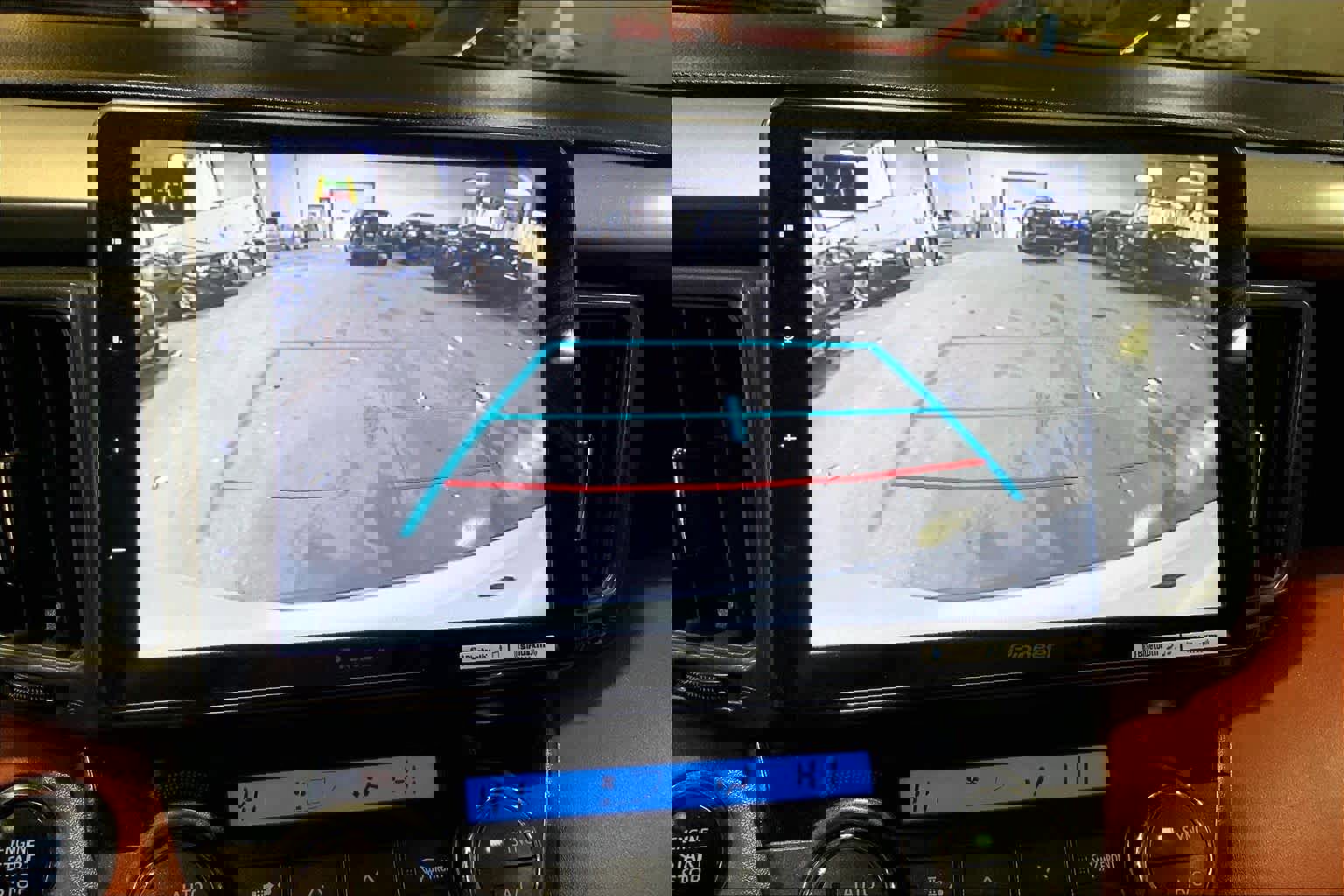 Used 2015 Toyota RAV4 Limited w/ Technology Package image 27