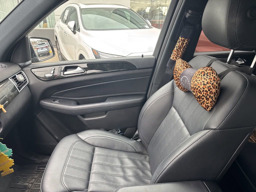 Used 2018 Mercedes-Benz GLE 350 4MATIC image 9