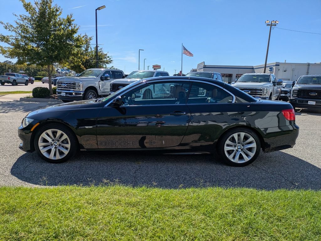 Used 2012 BMW 328i Convertible RWD image 8