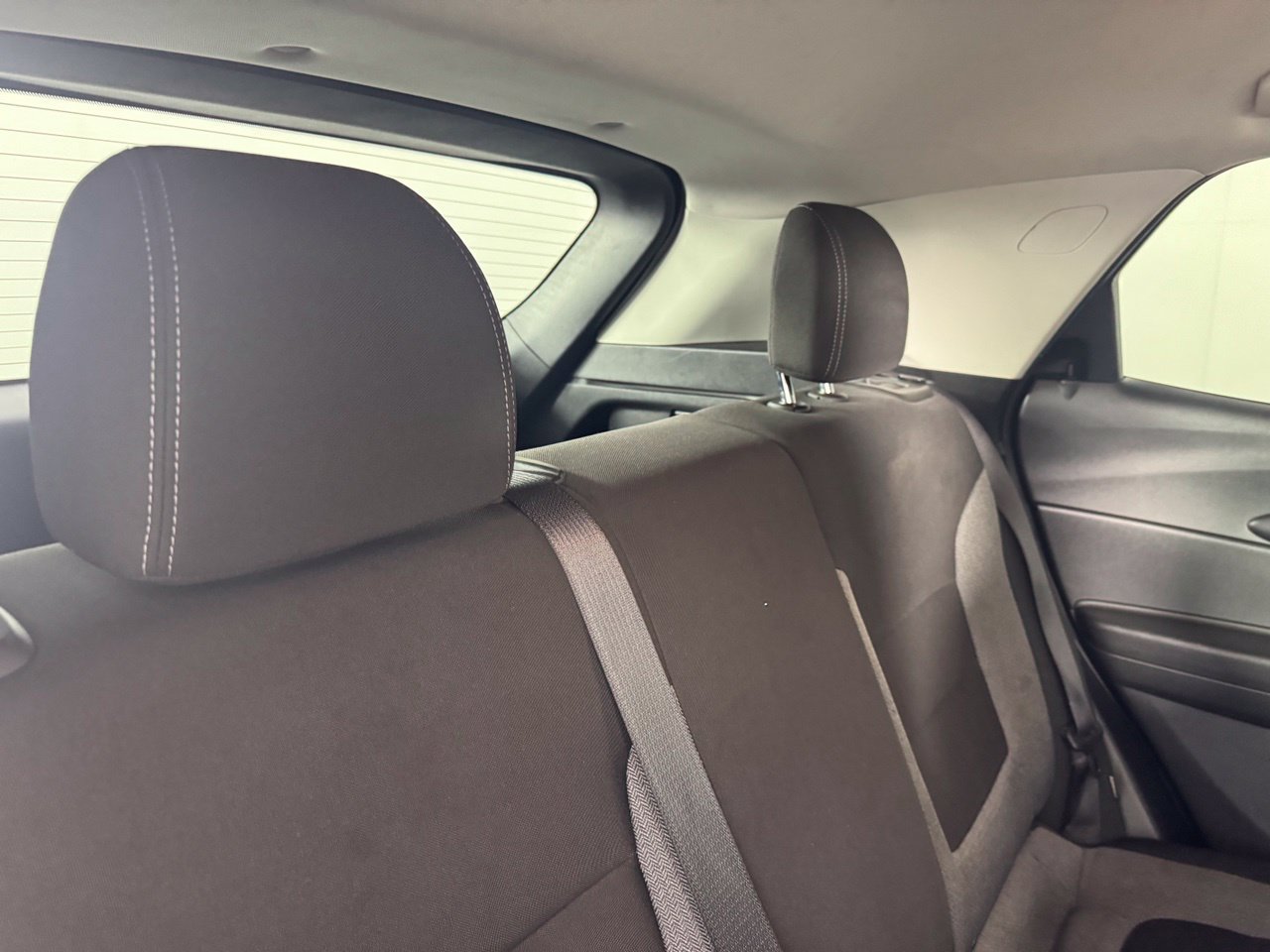 Used 2023 Chevrolet TrailBlazer LT FWD image 24