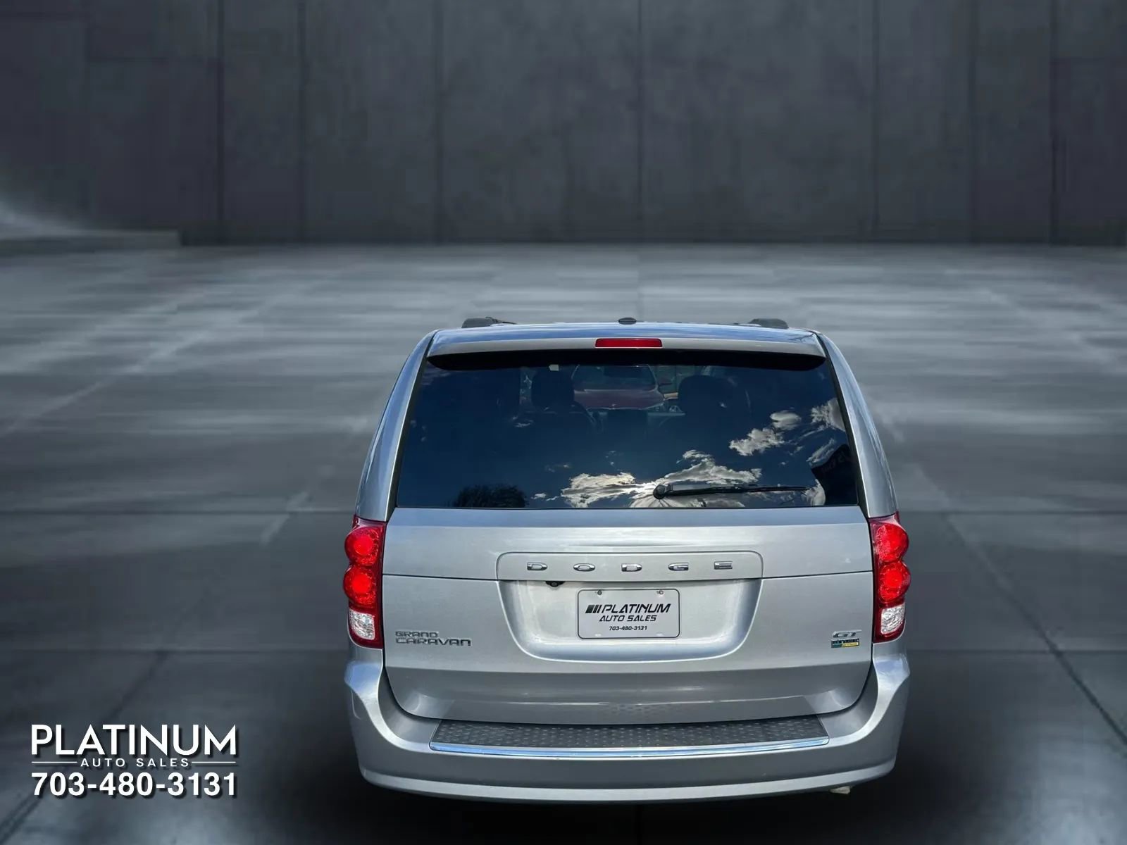 Used 2018 Dodge Grand Caravan GT image 7