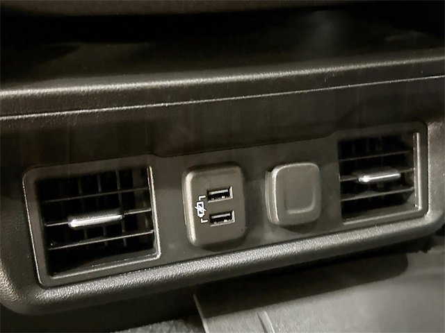 Used 2020 Chevrolet Silverado 1500 RST image 27