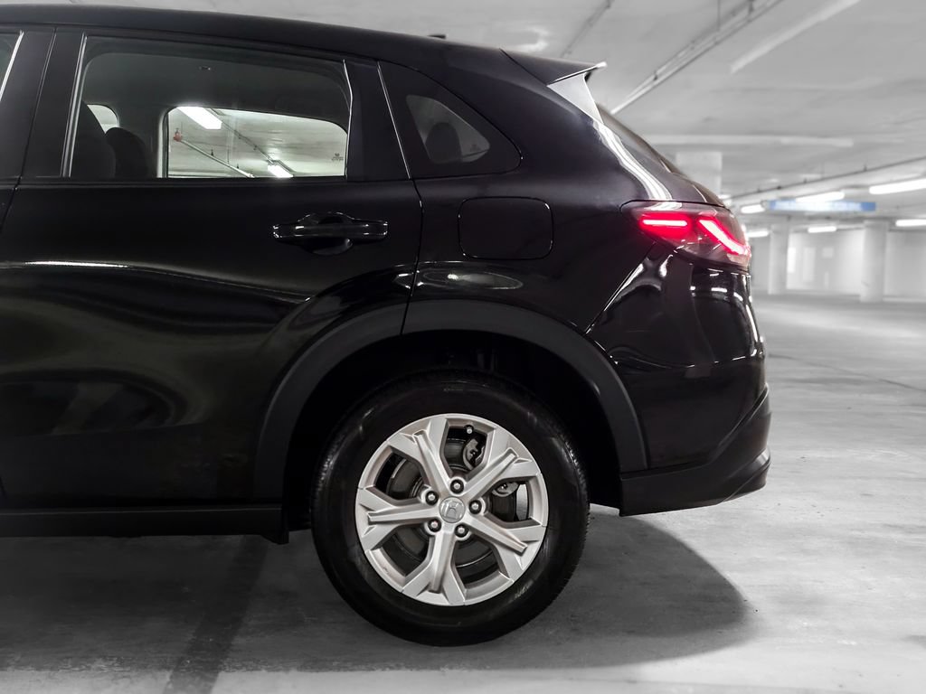Used 2024 Honda HR-V LX image 14