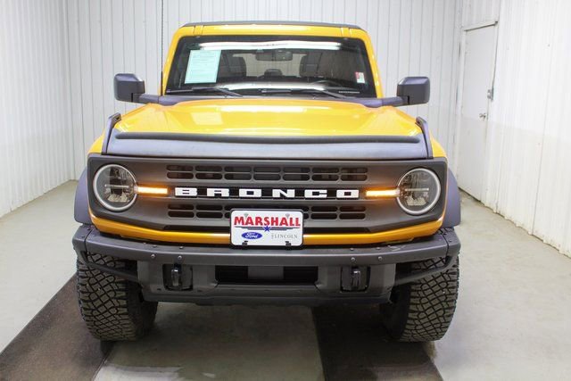 Used 2022 Ford Bronco Black Diamond w/ Sasquatch Package image 2