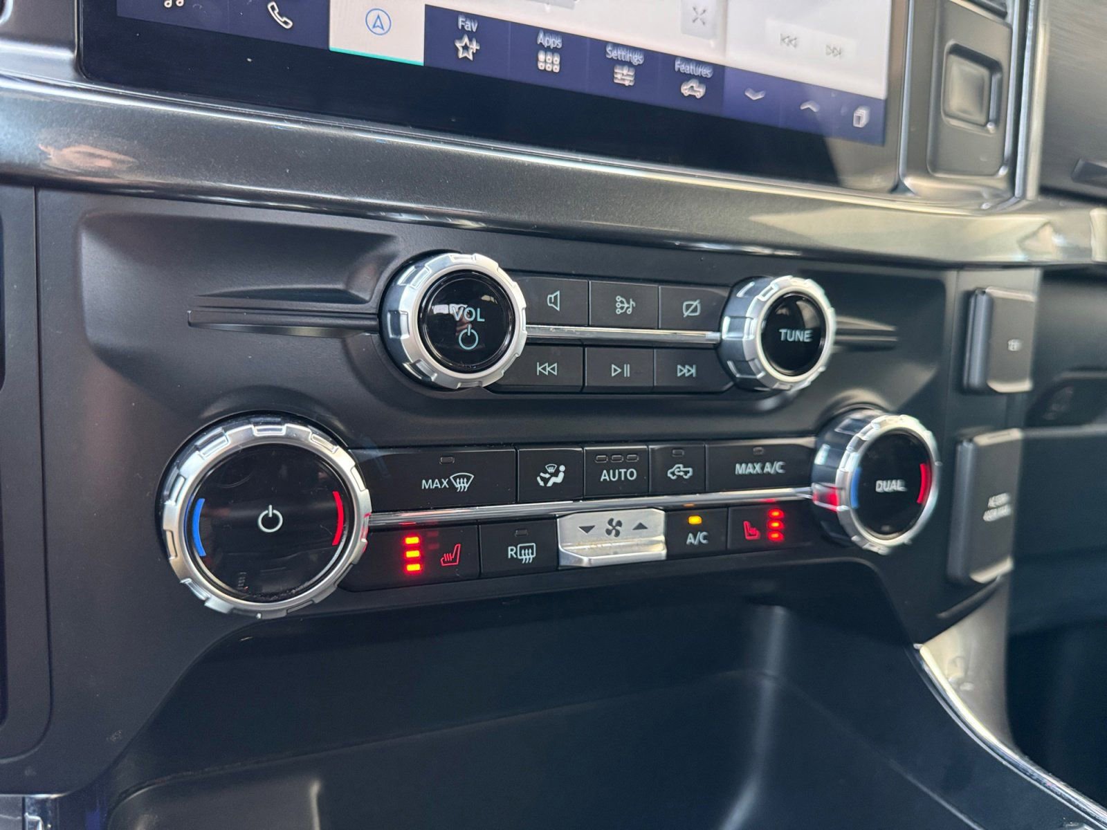 Certified 2023 Ford F150 XLT w/ Equipment Group 302A High image 25