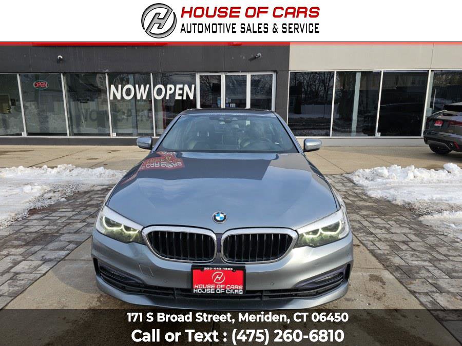Used 2018 BMW 530i xDrive w/ Premium Package image 1