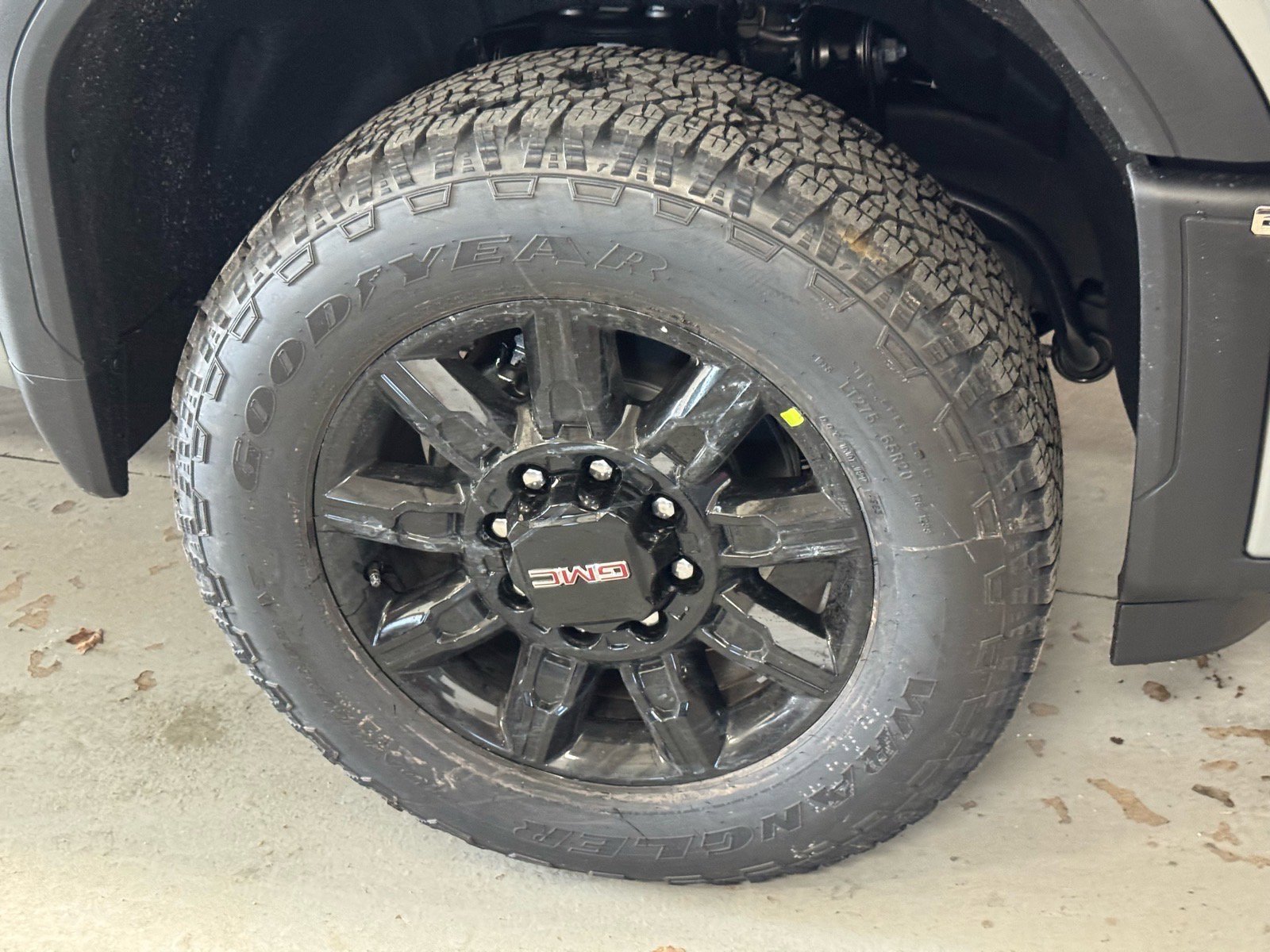 New 2026 GMC Sierra 2500 AT4 w/ AT4 Premium Plus Package image 4