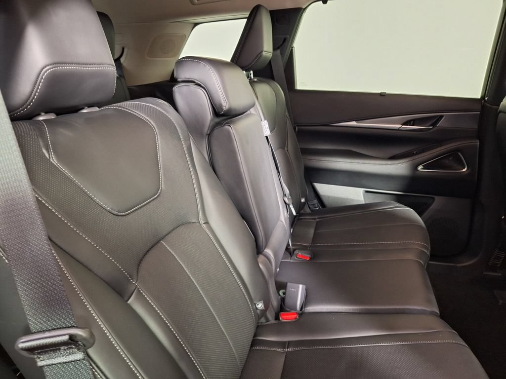 Used 2026 INFINITI QX60 Luxe w/ Cargo Package AWD/4WD image 31