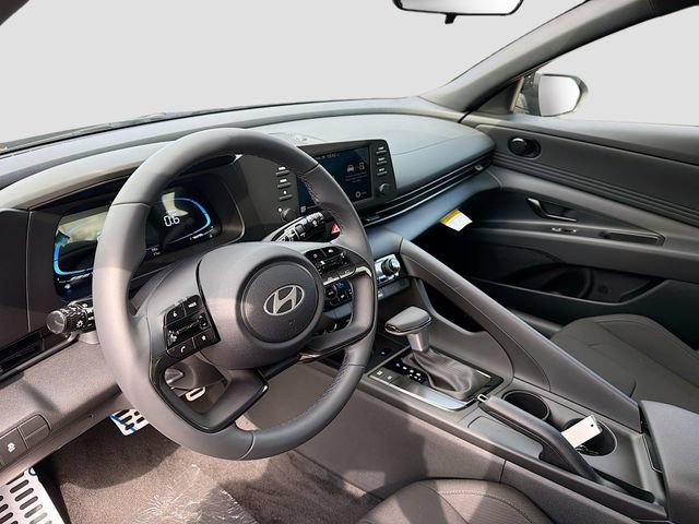 Certified 2026 Hyundai Elantra Sport FWD image 9