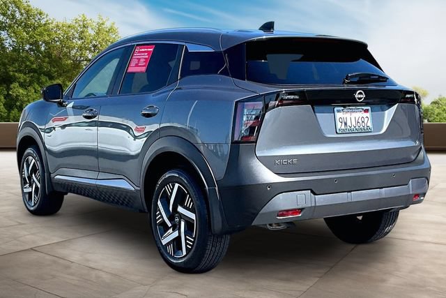 Certified 2026 Nissan Kicks SV FWD image 4