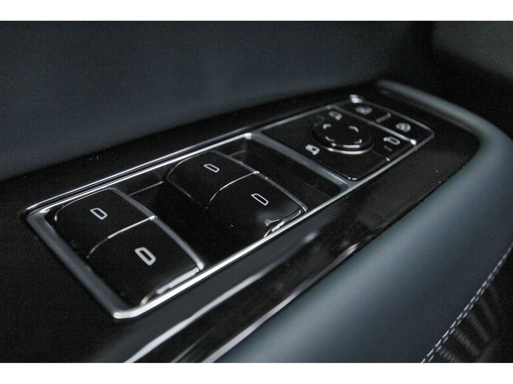 New 2026 Cadillac Escalade IQL Luxury image 15