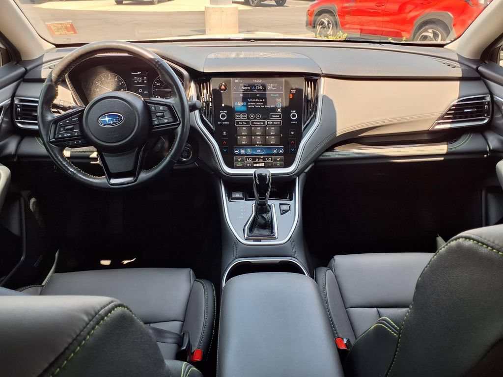 Used 2024 Subaru Outback Onyx Edition XT AWD/4WD image 2