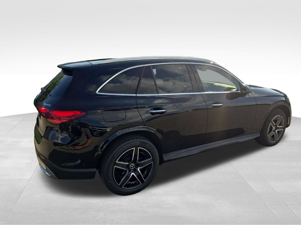 New 2026 Mercedes-Benz GLC 300 4MATIC image 5