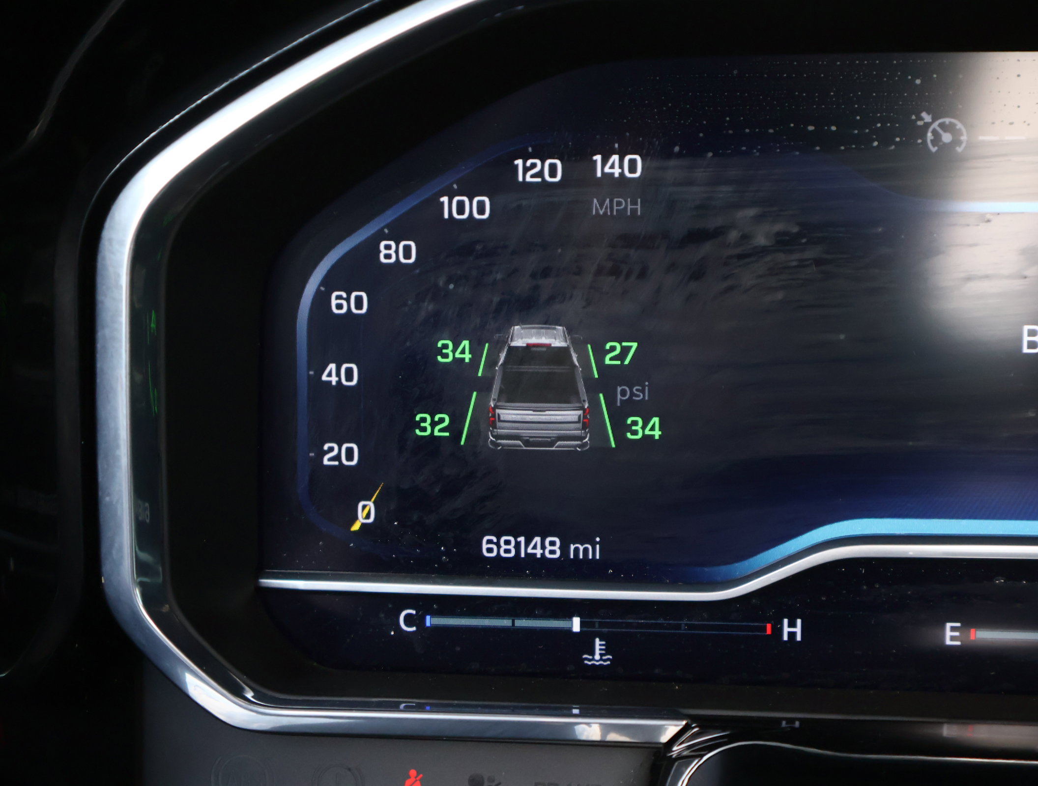 Used 2023 Chevrolet Silverado 1500 RST image 4