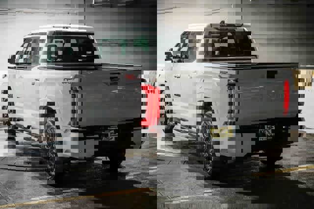 Used 2022 Toyota Tundra SR5 image 7