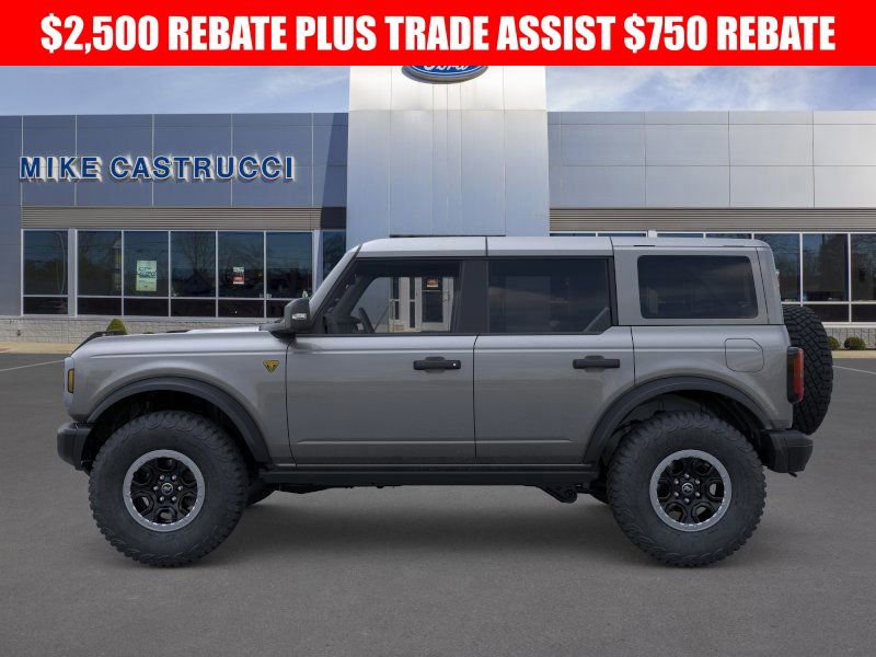 New 2025 Ford Bronco Badlands image 3