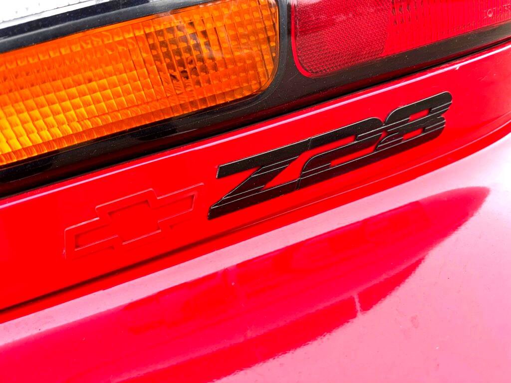 Used 1998 Chevrolet Camaro Z28 image 34