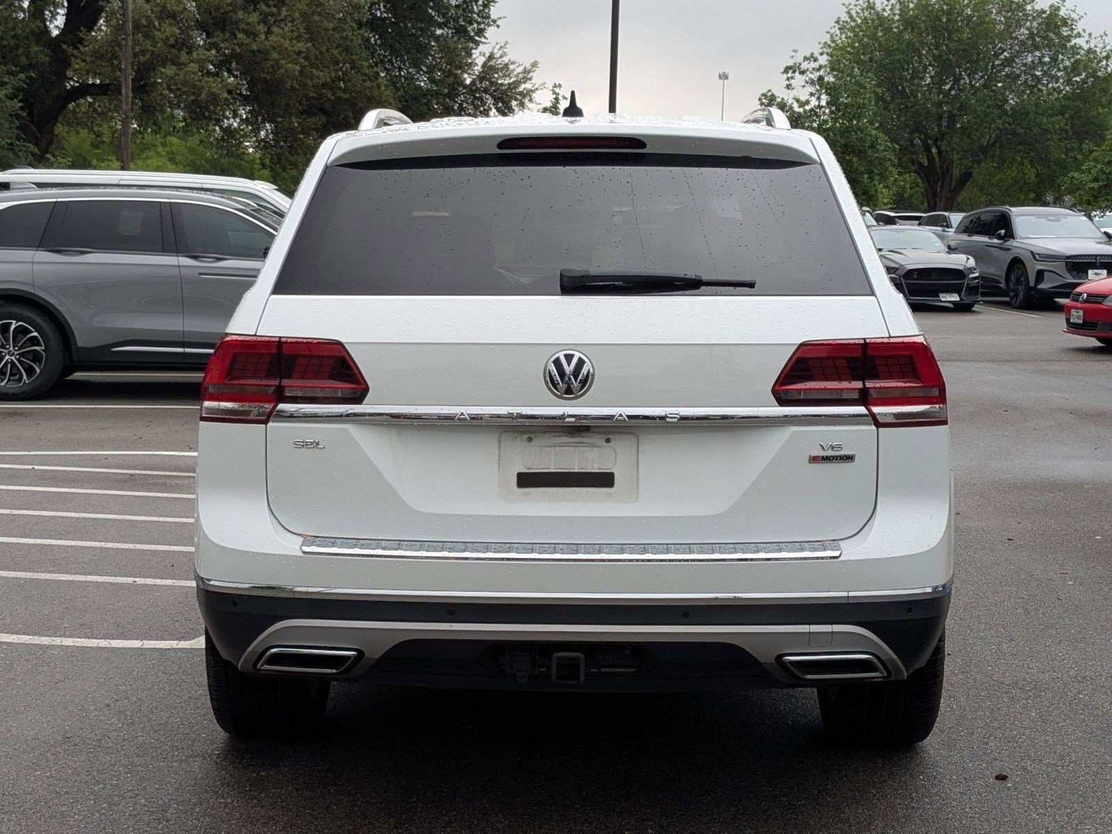 Used 2019 Volkswagen Atlas SEL Premium image 4