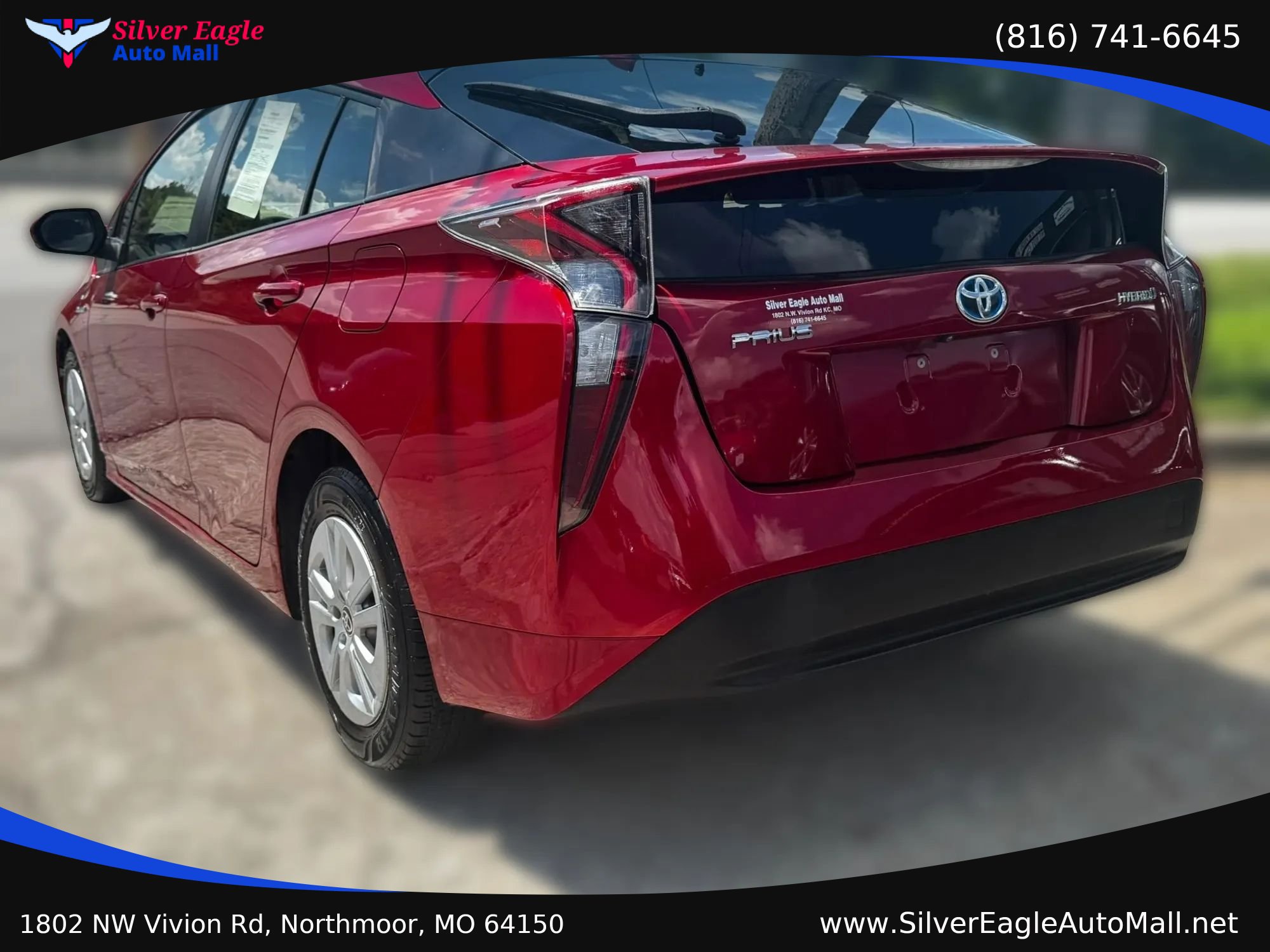 Used 2016 Toyota Prius Two FWD image 4
