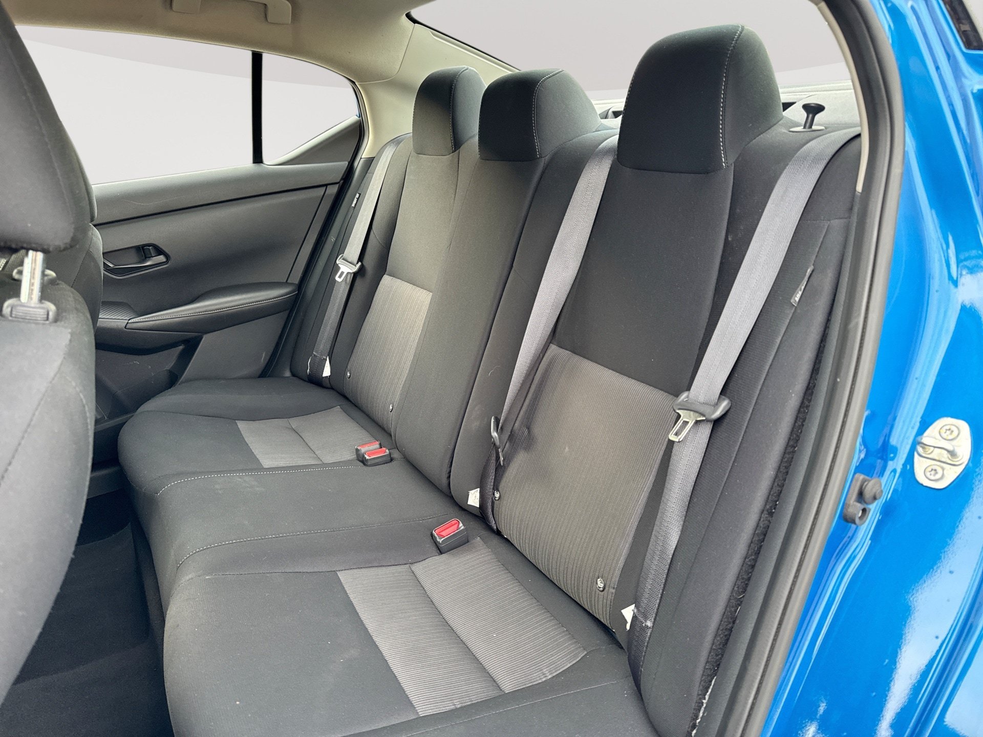 Used 2024 Nissan Sentra SV FWD image 25