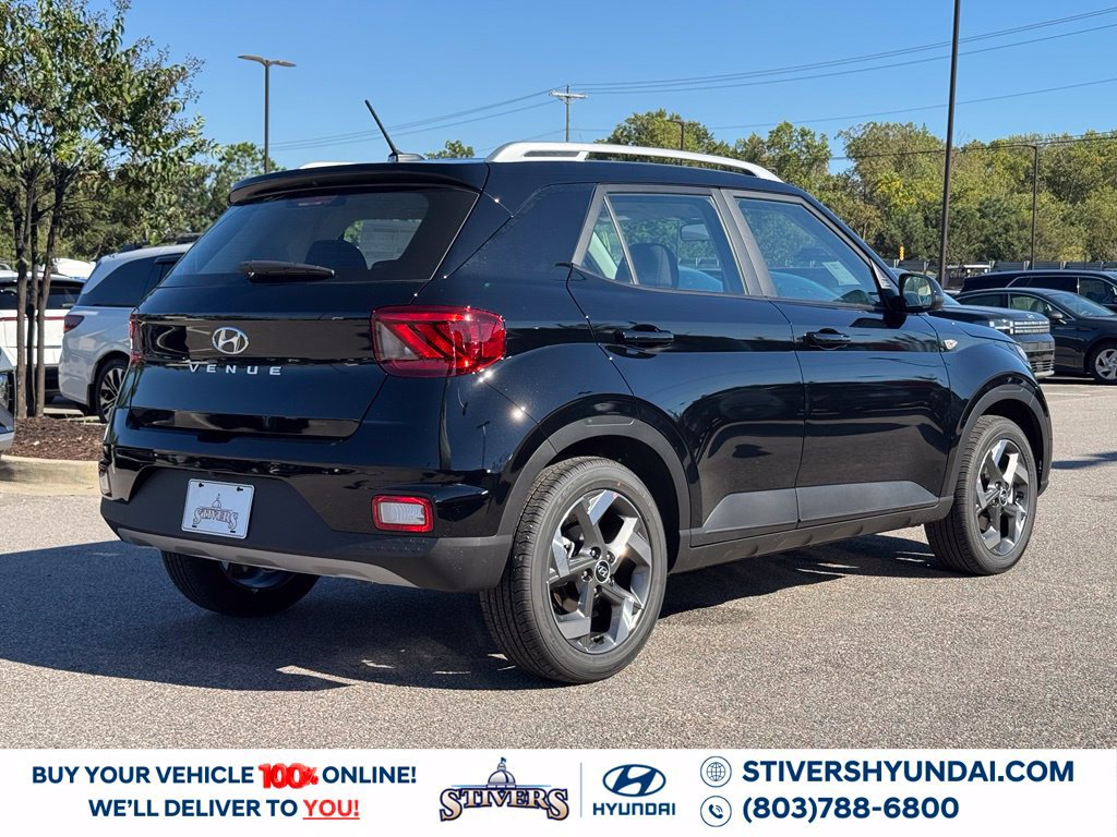 New 2026 Hyundai Venue SEL FWD image 14