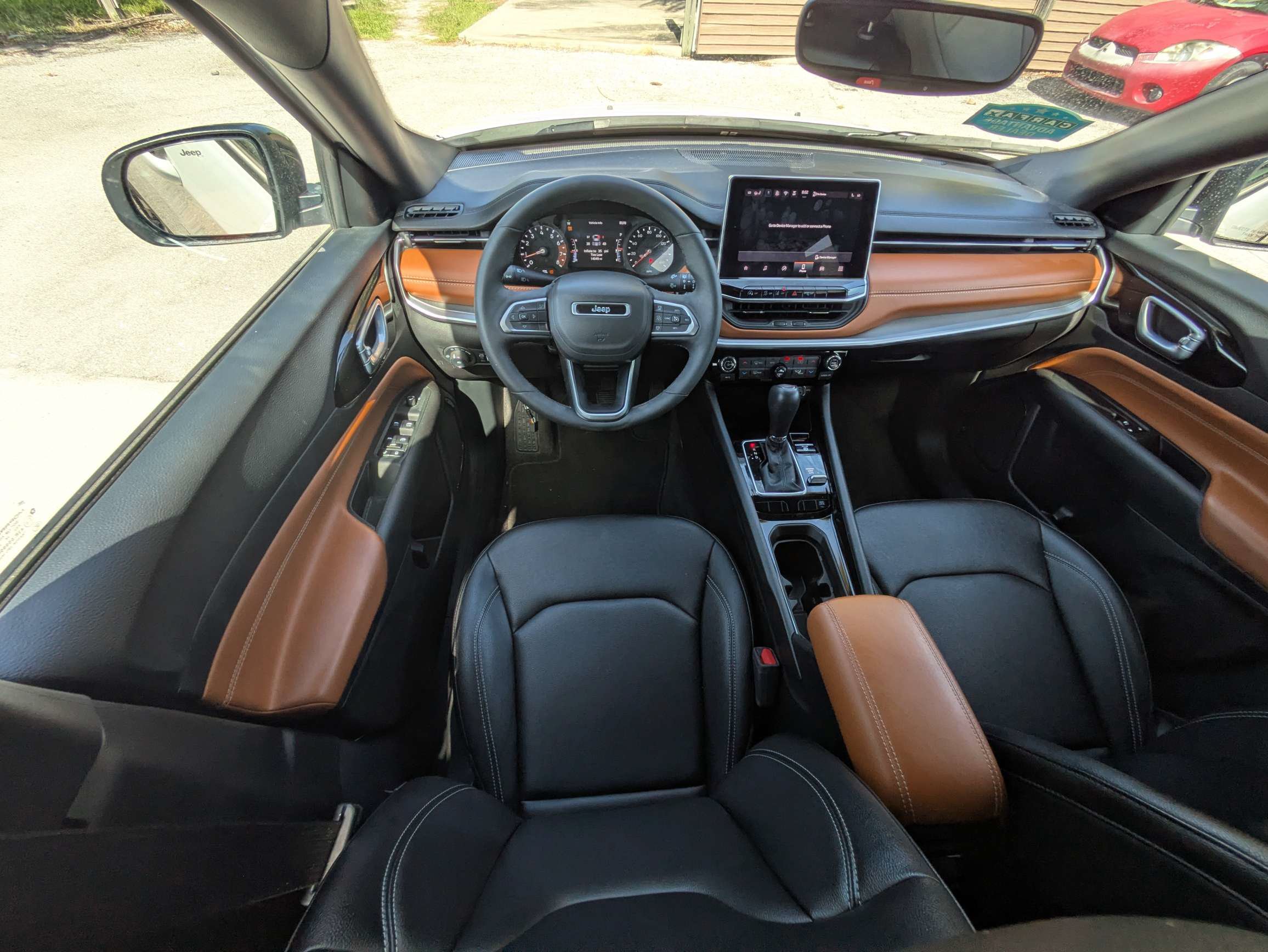 Used 2025 Jeep Compass Limited AWD/4WD image 20
