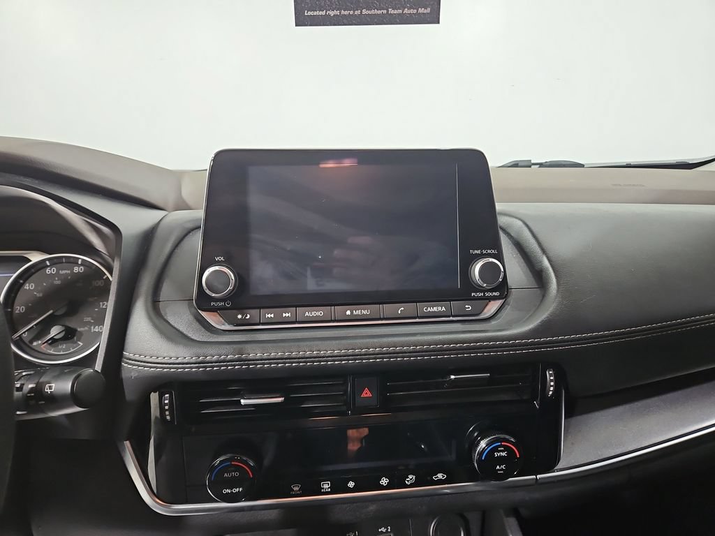 Used 2021 Nissan Rogue SV AWD/4WD image 19