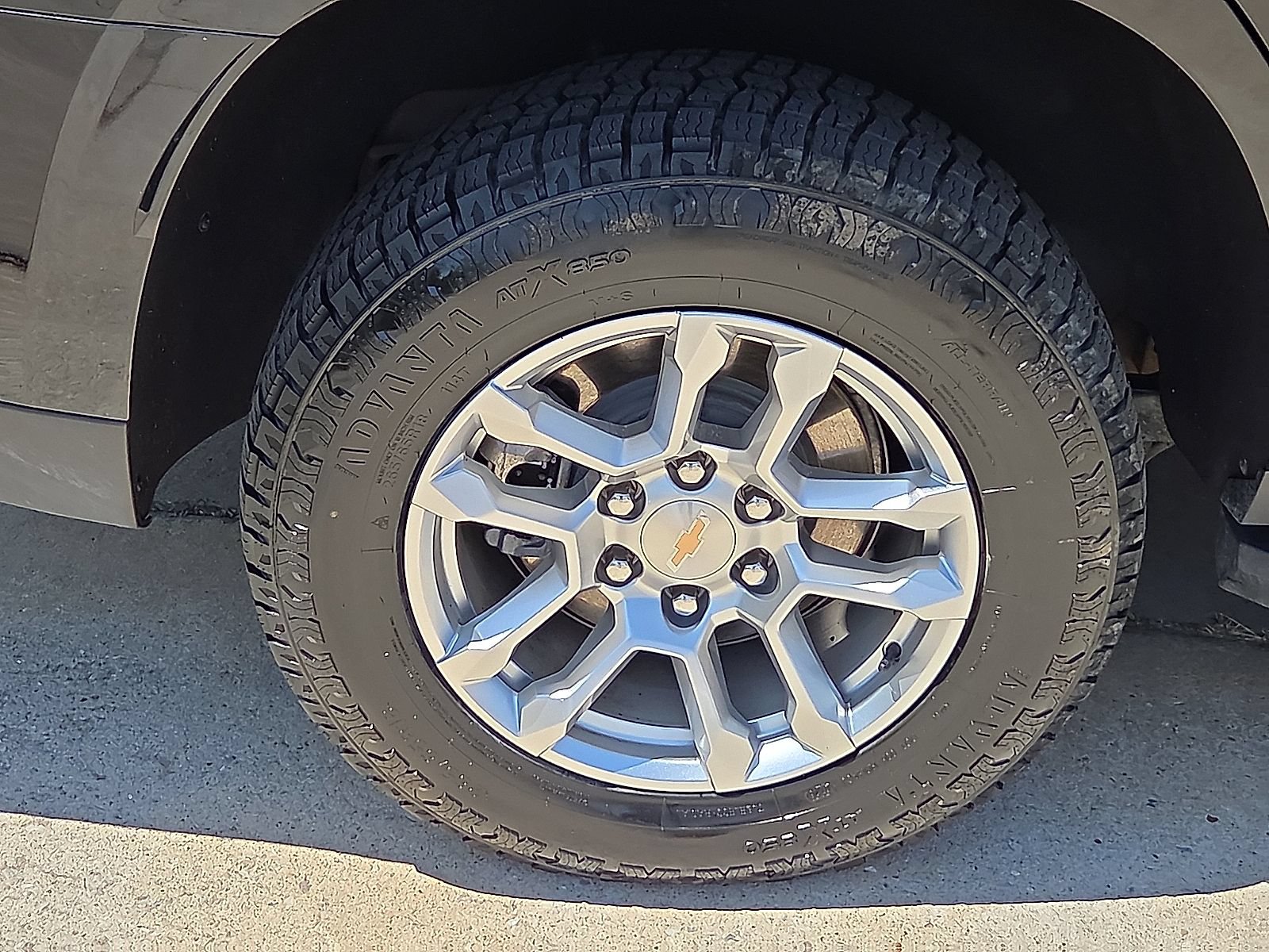 Used 2025 Chevrolet Tahoe LT AWD/4WD image 7