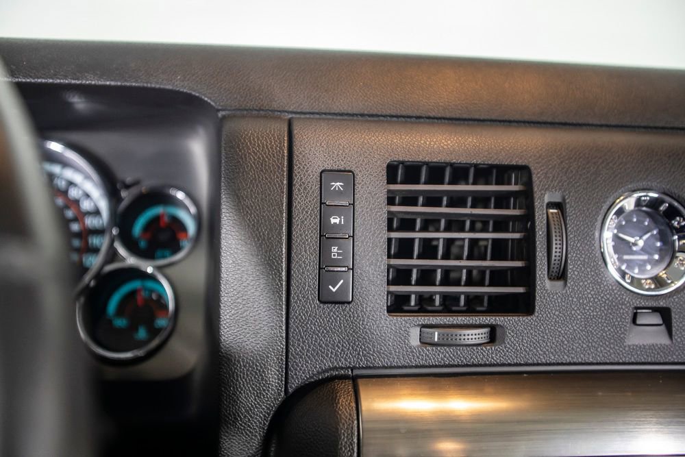 Used 2009 HUMMER H2 Luxury image 36