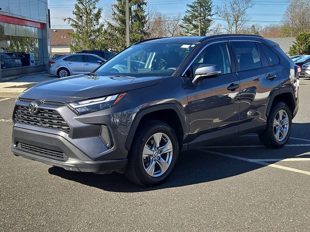 Used 2024 Toyota RAV4 XLE image 3