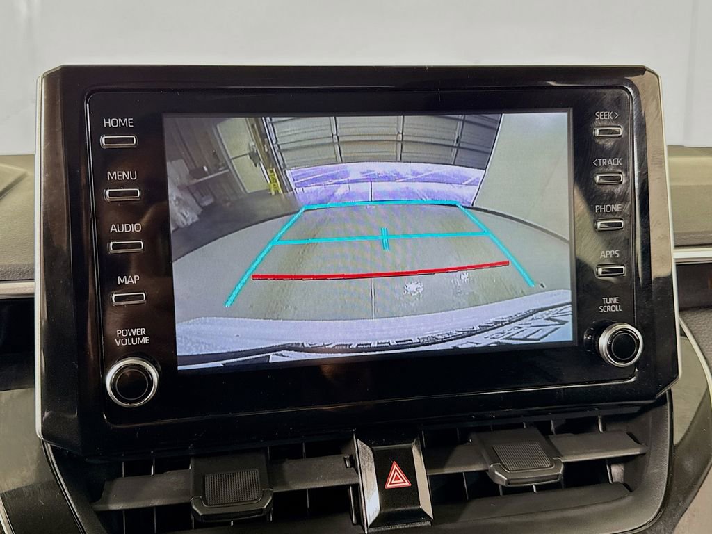 Used 2020 Toyota Corolla LE image 27