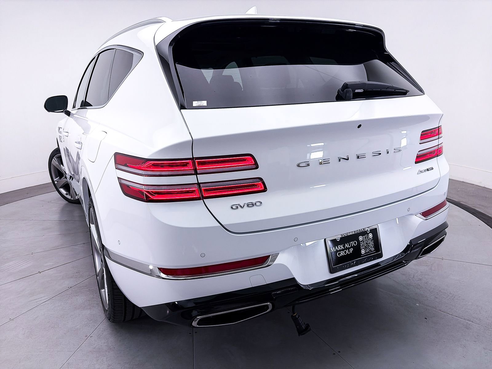 Used 2024 Genesis GV80 3.5T AWD/4WD image 12
