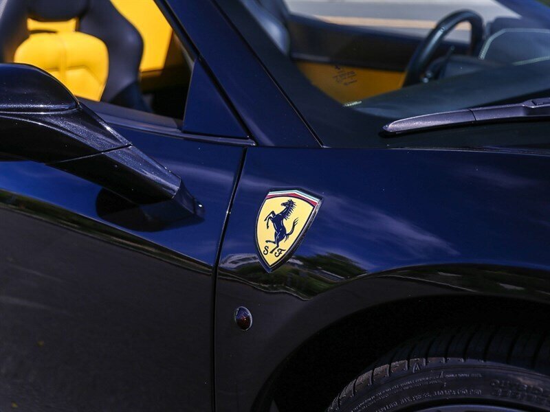 Used 2013 Ferrari 458 Spider RWD image 25