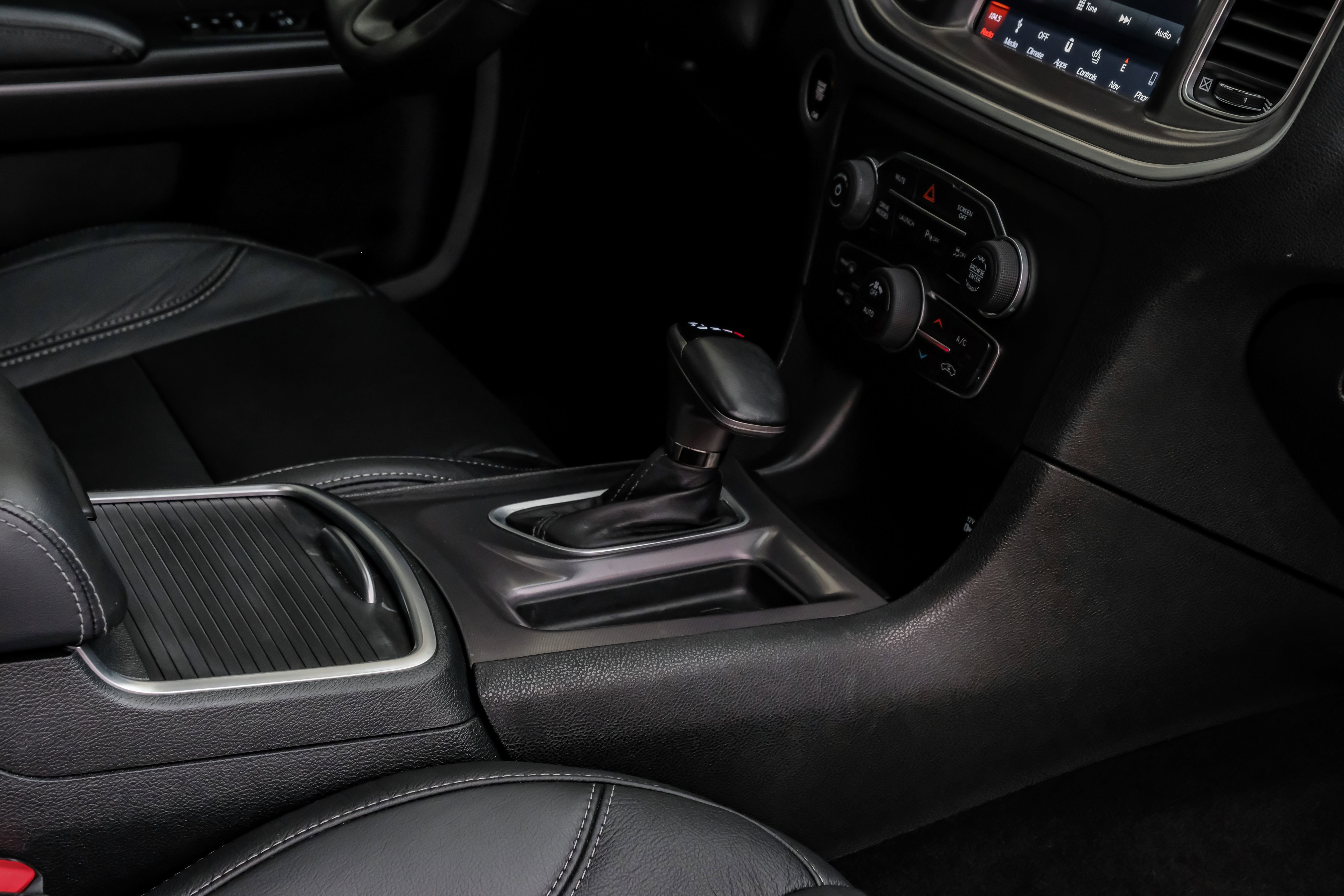 Used 2019 Dodge Charger Scat Pack w/ Navigation & Travel Group RWD image 25