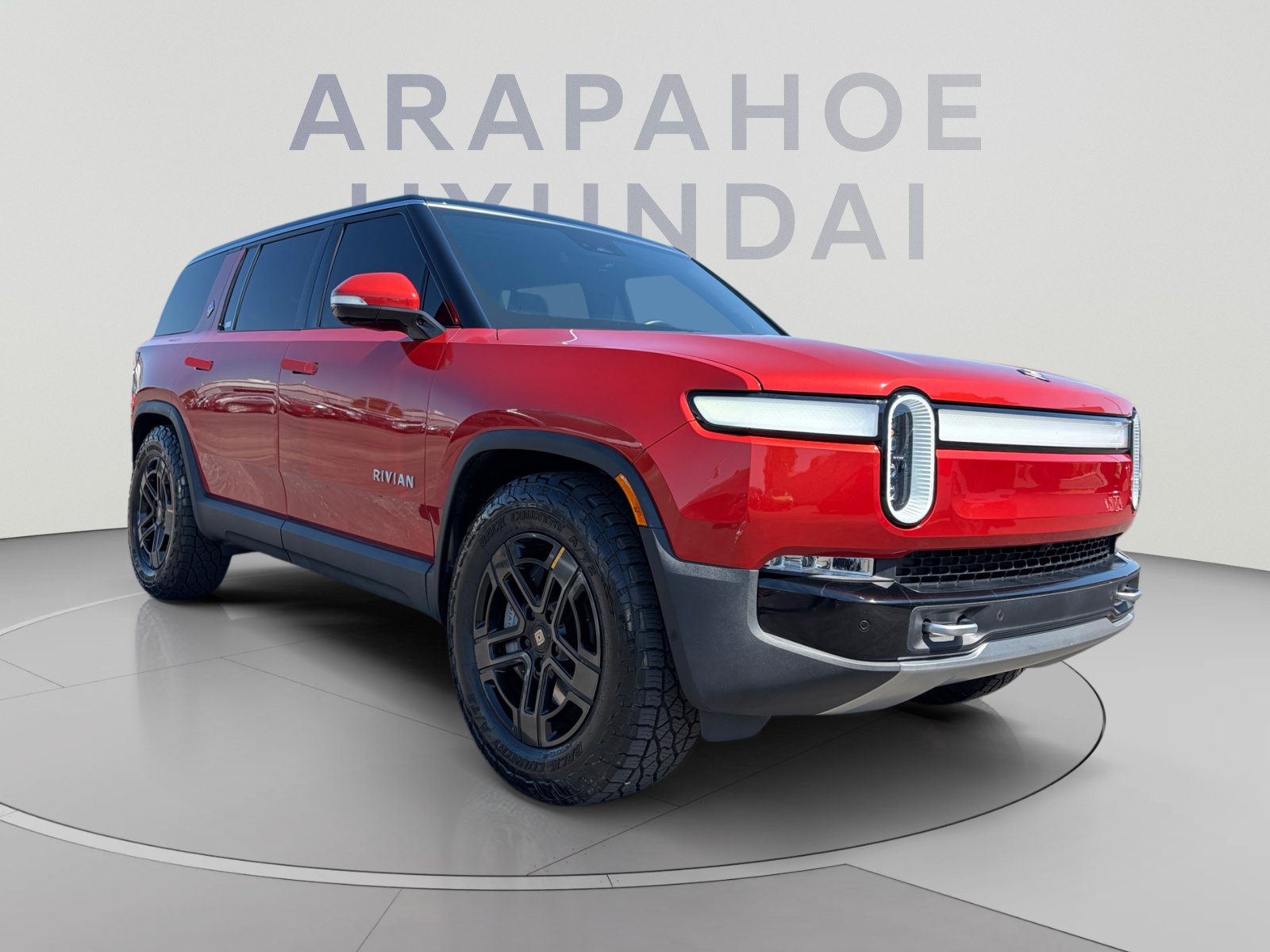Used 2024 Rivian R1S Adventure AWD/4WD image 7