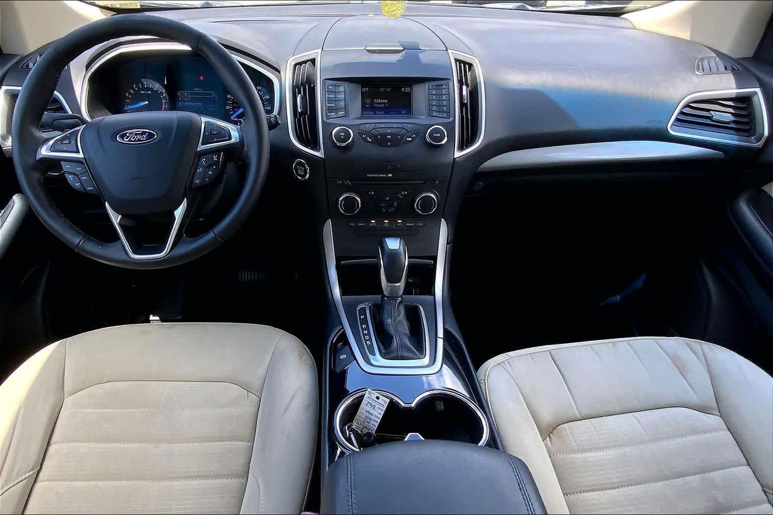 Used 2015 Ford Edge SEL FWD image 15