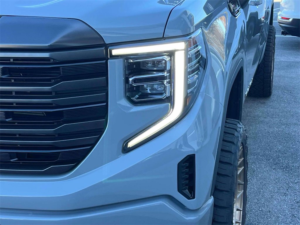 New 2025 GMC Sierra 1500 Denali image 9