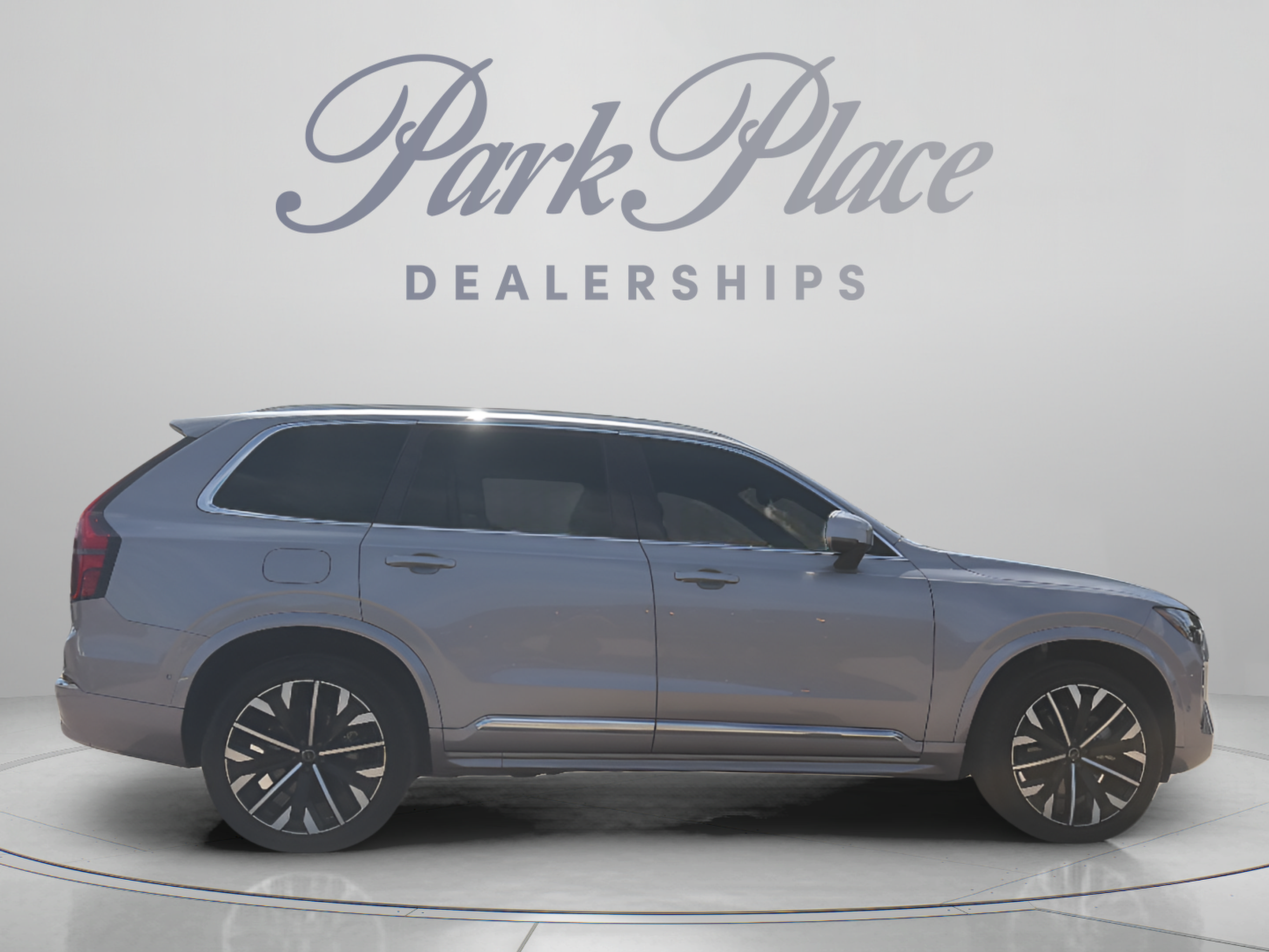 Used 2026 Volvo XC90 B6 Plus w/ Protection Package Premier AWD/4WD image 8